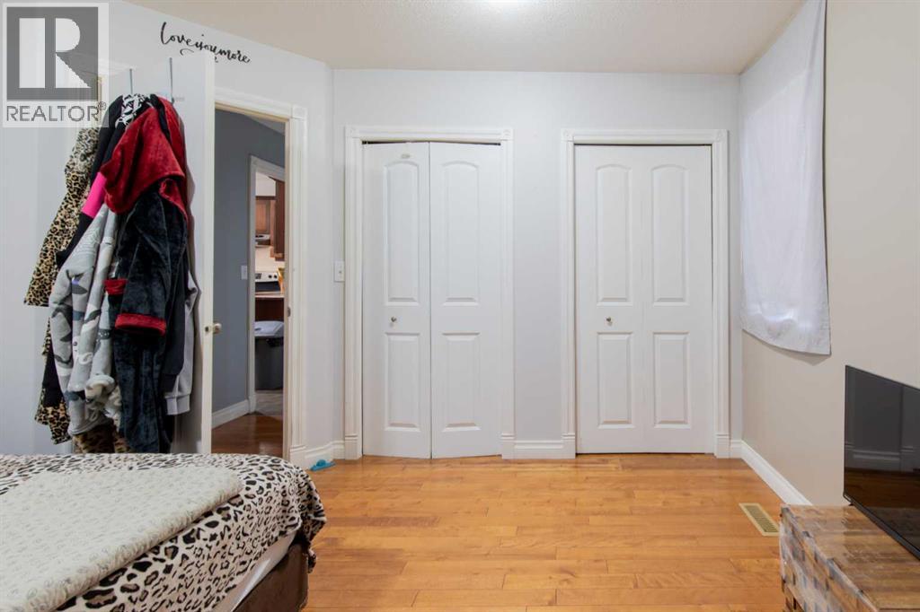 311 Barons Street — photo 34