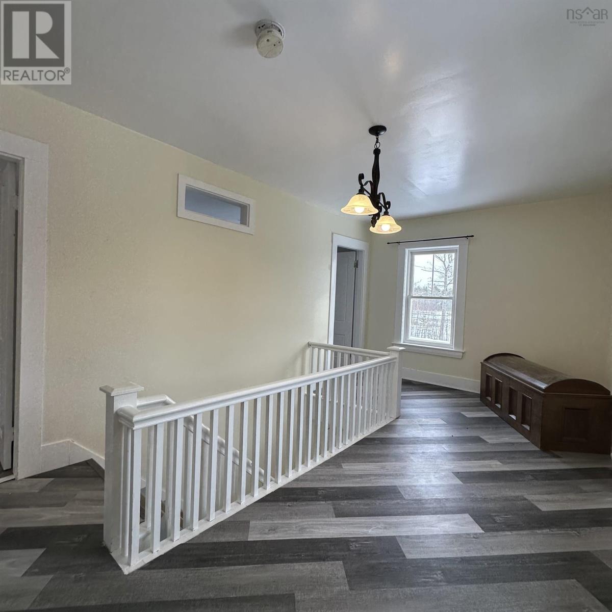 9744 Highway 8 — photo 17