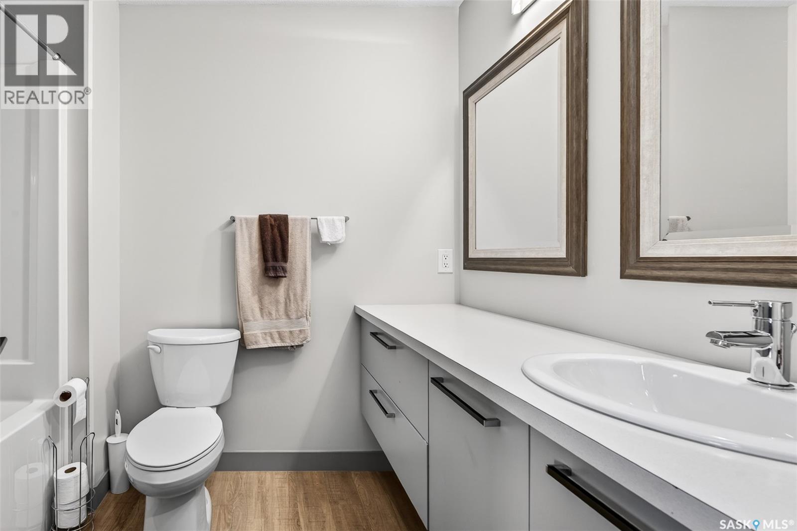1160 Willow AVENUE - 21
