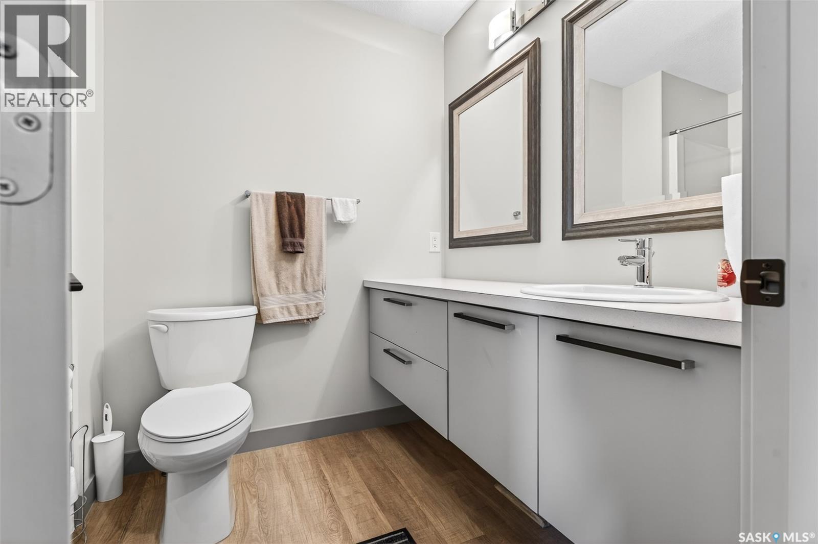 1160 Willow AVENUE - 22