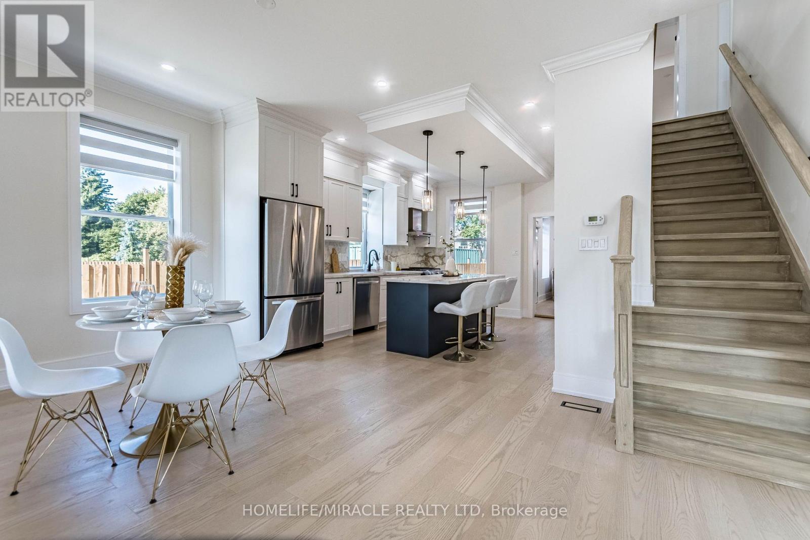 12 ORANGEVILLE STREET — photo 3