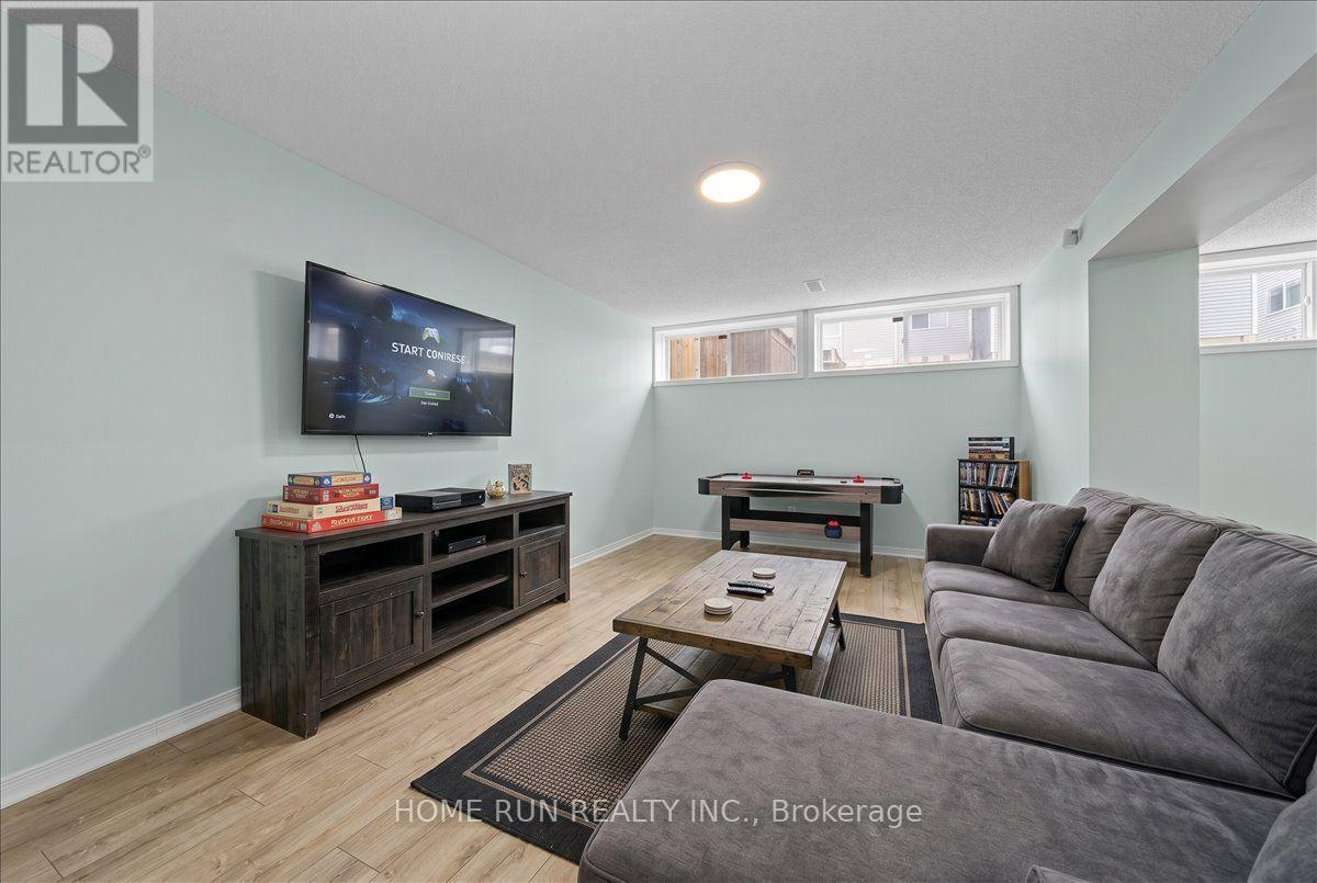 294 APPLECROSS CRESCENT — photo 45