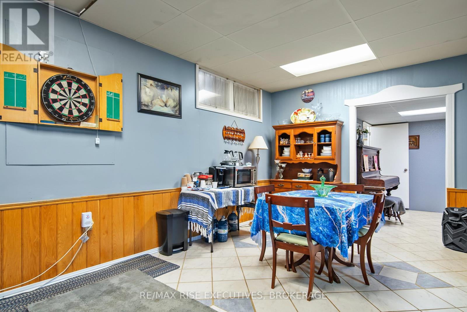6583 HIGHWAY 15 - 32