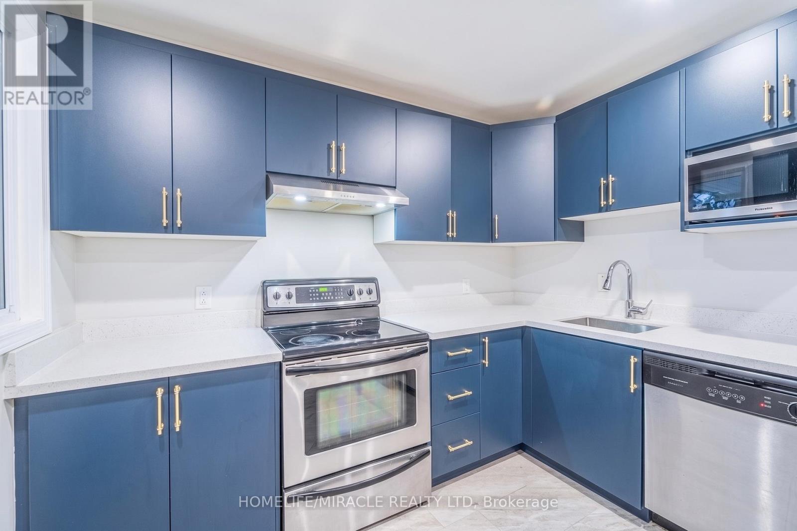 7964 WELLINGTON COUNTY 109 ROAD — photo 6