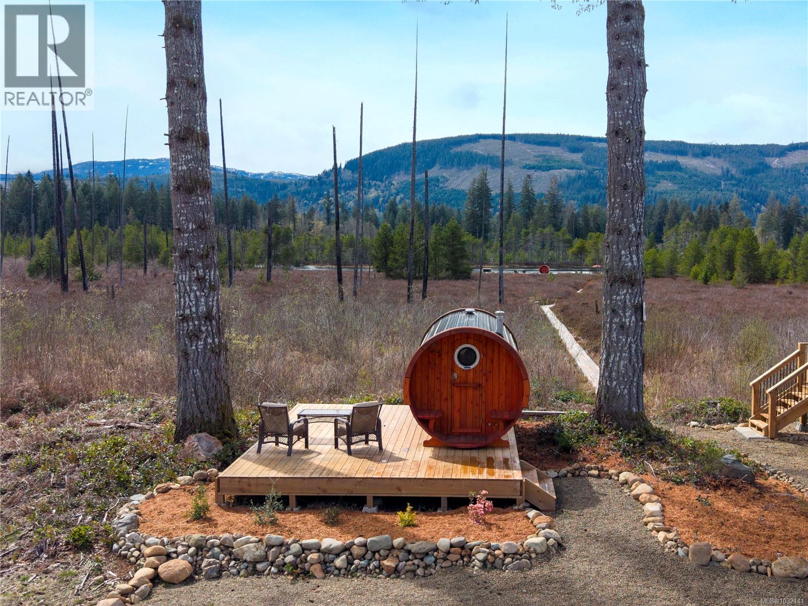 2030 Spike Rd - 11