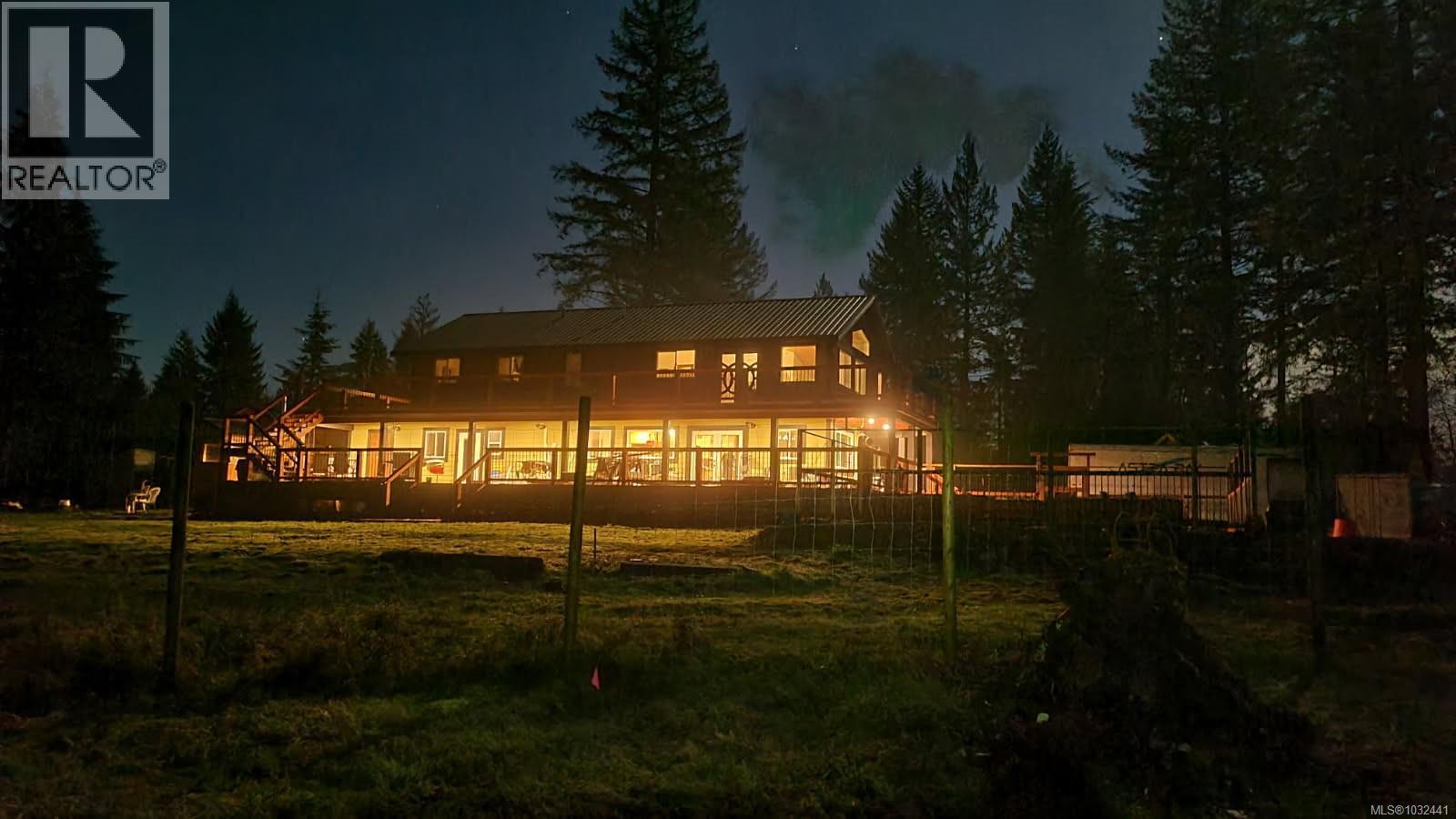 2030 Spike Rd - 45