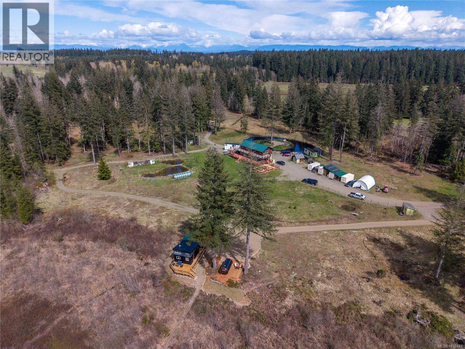 2030 Spike Rd - 17