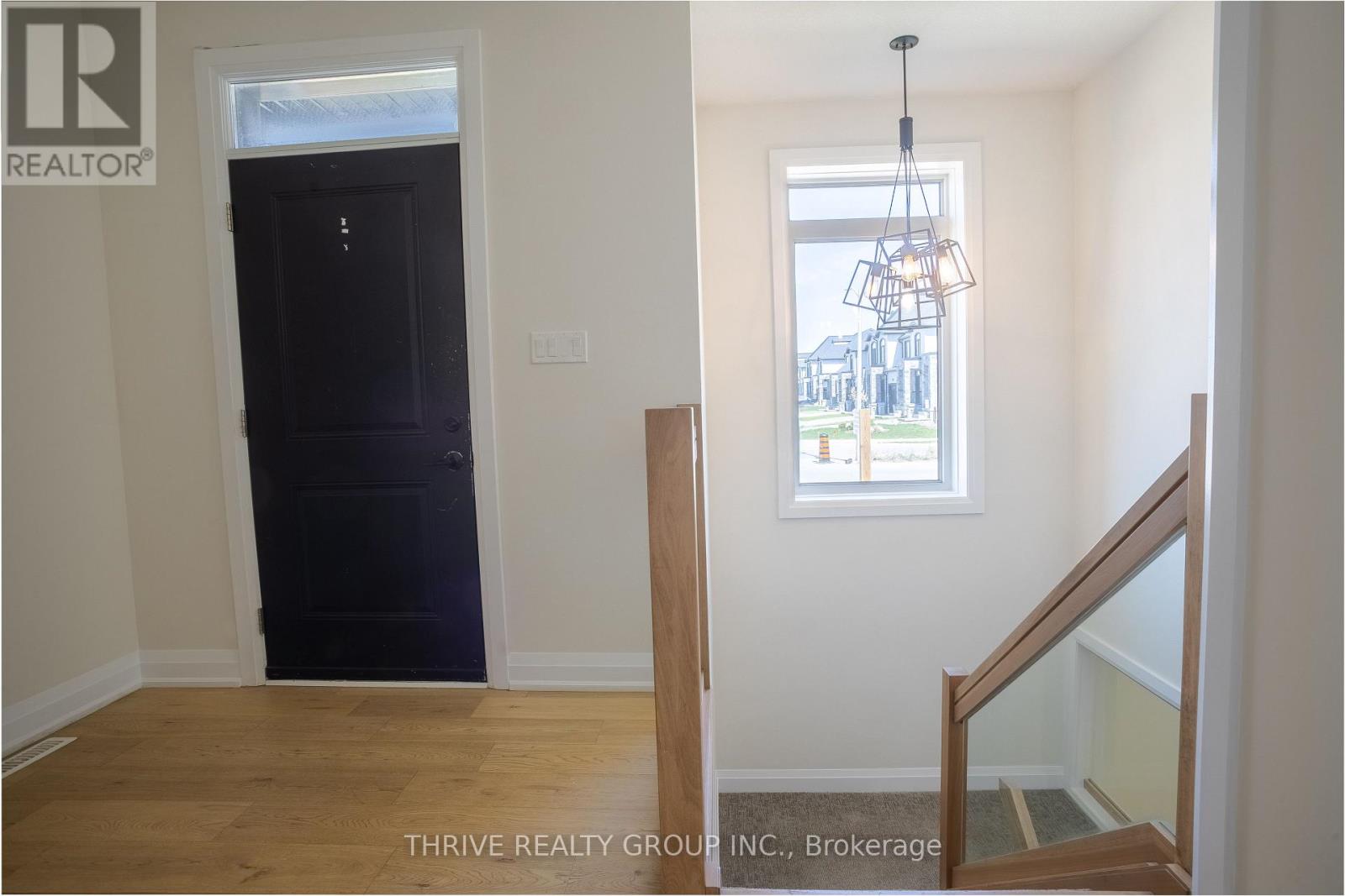 31 - 383 DAVENTRY WAY, Middlesex Centre (Kilworth) — photo 2