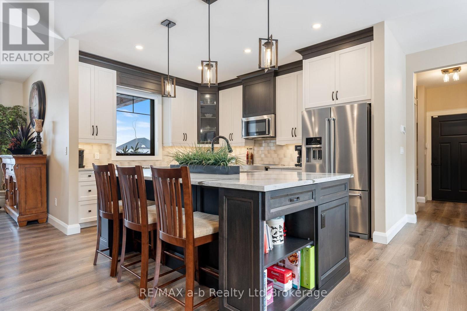 23 AUGUST CRESCENT, Norwich (Otterville), Ontario, N0J1R0 — Photo 5