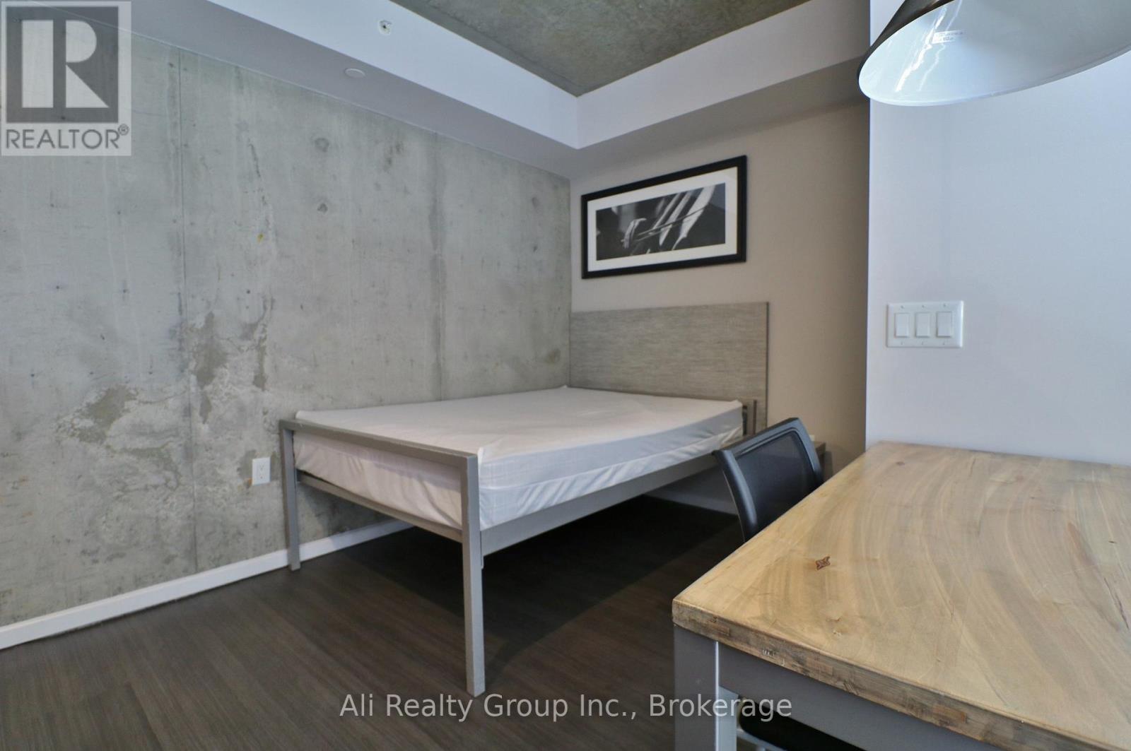 2701 - 105 CHAMPAGNE AVENUE S — photo 12