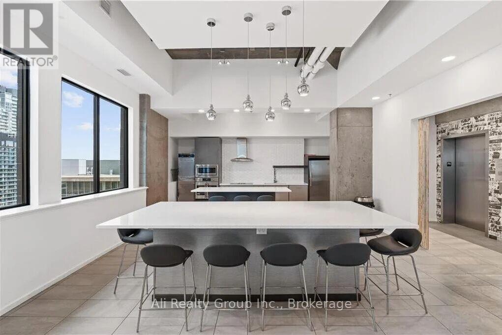 2701 - 105 CHAMPAGNE AVENUE S — photo 21
