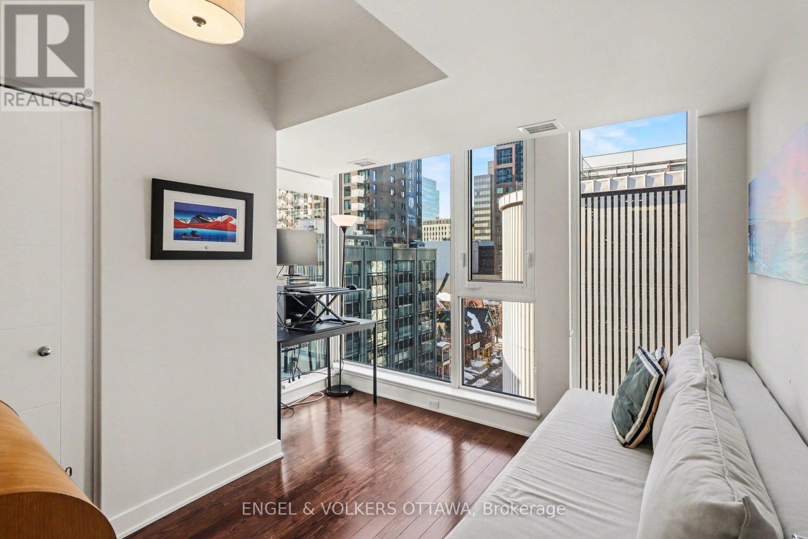 #701 179 METCALFE STREET - 7
