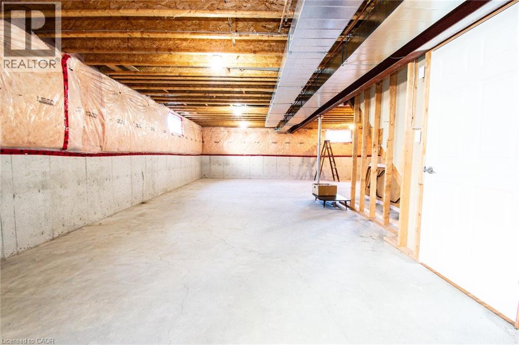 145 FAIRVIEW Avenue E — photo 41
