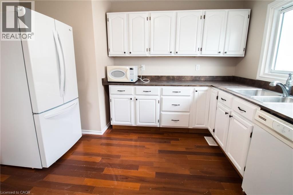 539 WOODLAWN Road Unit# 1, Welland, Ontario, L3C3K2 — Photo 10