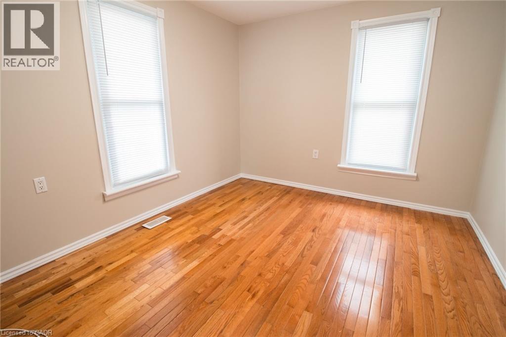 539 WOODLAWN Road Unit# 1, Welland, Ontario, L3C3K2 — Photo 18