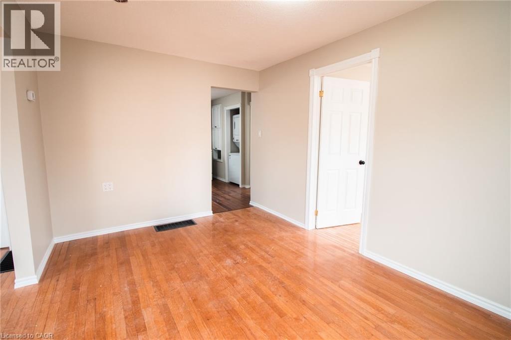 539 WOODLAWN Road Unit# 1, Welland, Ontario, L3C3K2 — Photo 7