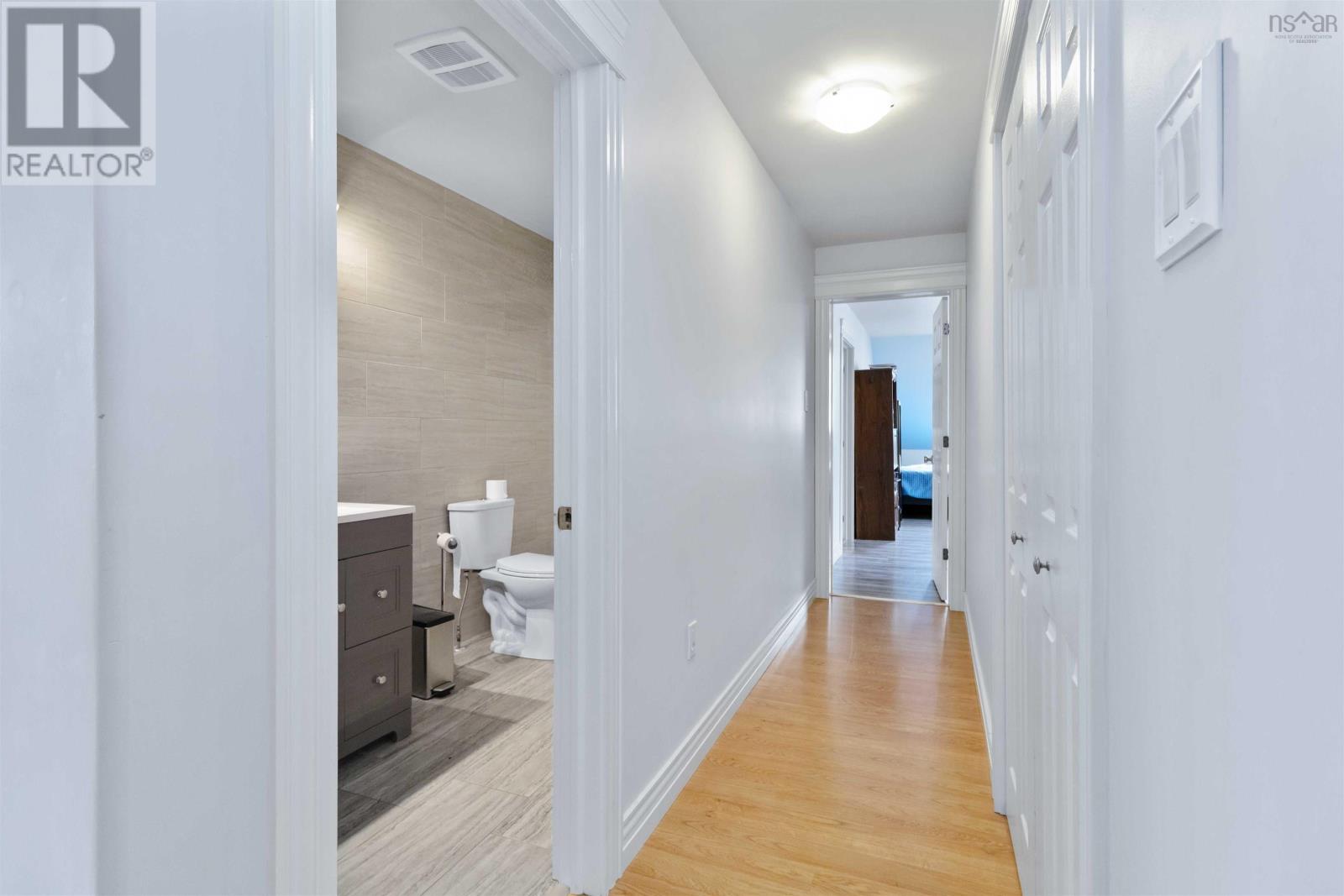 Property 21 of 50 of 118 Stone Mount Drive