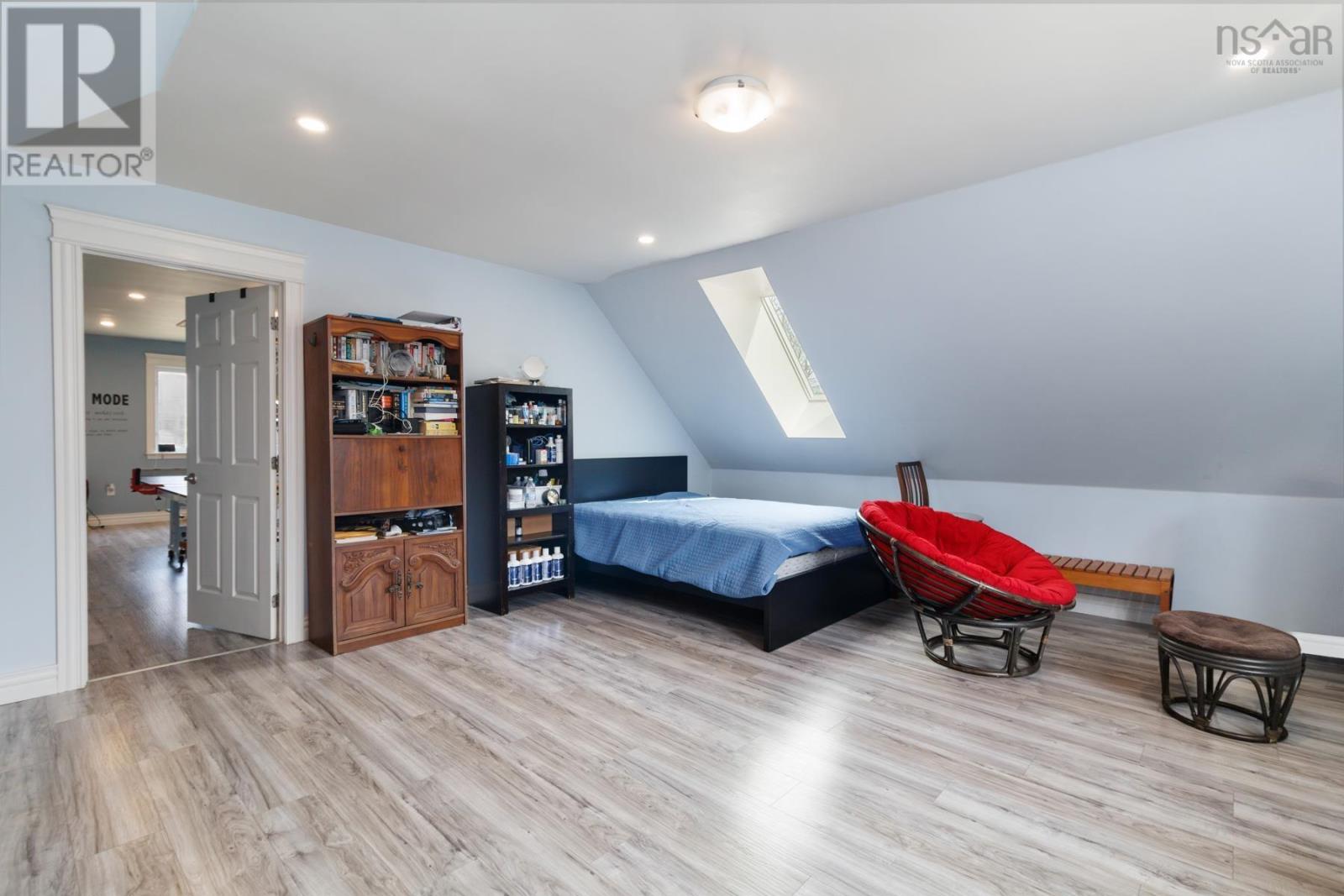 Property 29 of 50 of 118 Stone Mount Drive