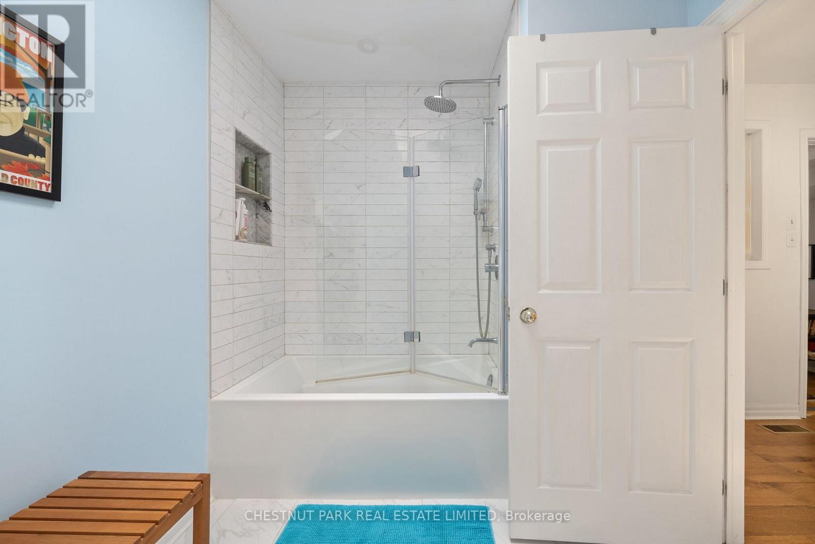 207 CARNRIKE ROAD - 18