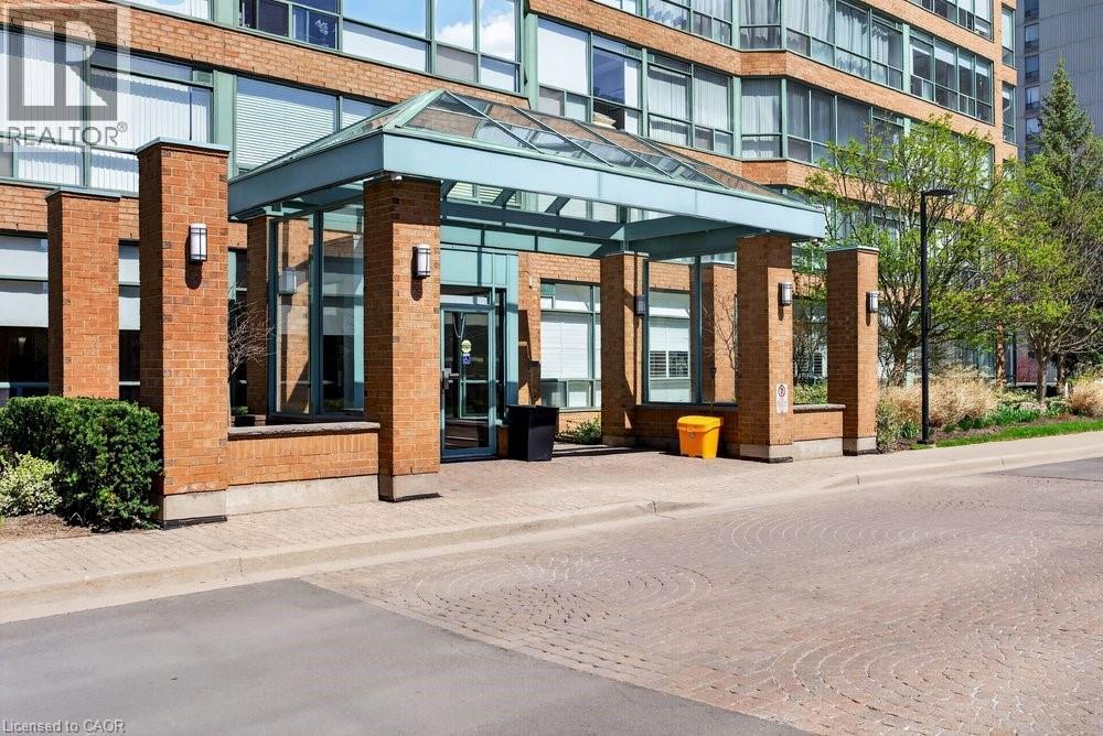 1276 MAPLE CROSSING Boulevard Unit# 1503, Burlington, Ontario, L7S2J9 — Photo 3