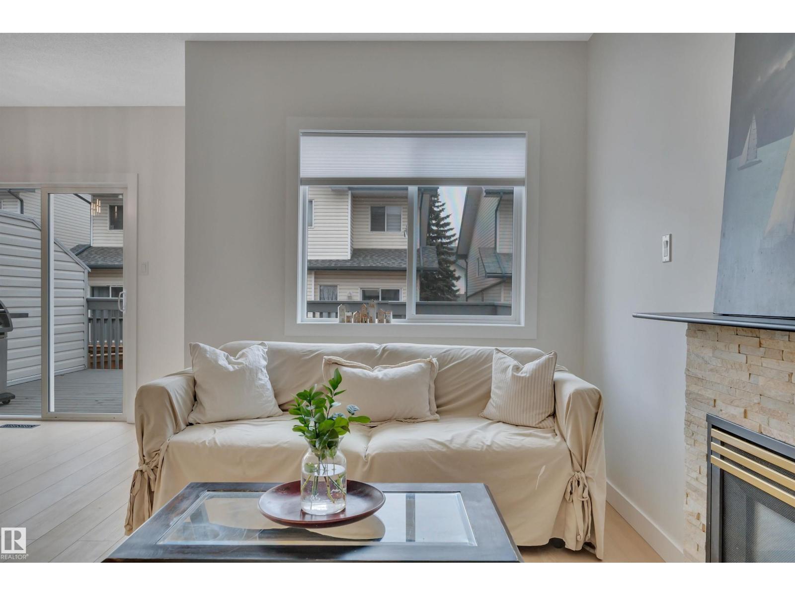 #9 843 YOUVILLE DR W NW - 10