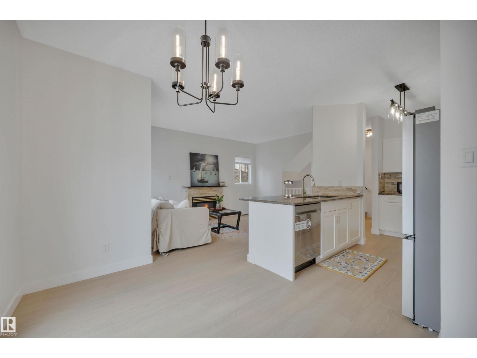 #9 843 YOUVILLE DR W NW - 18