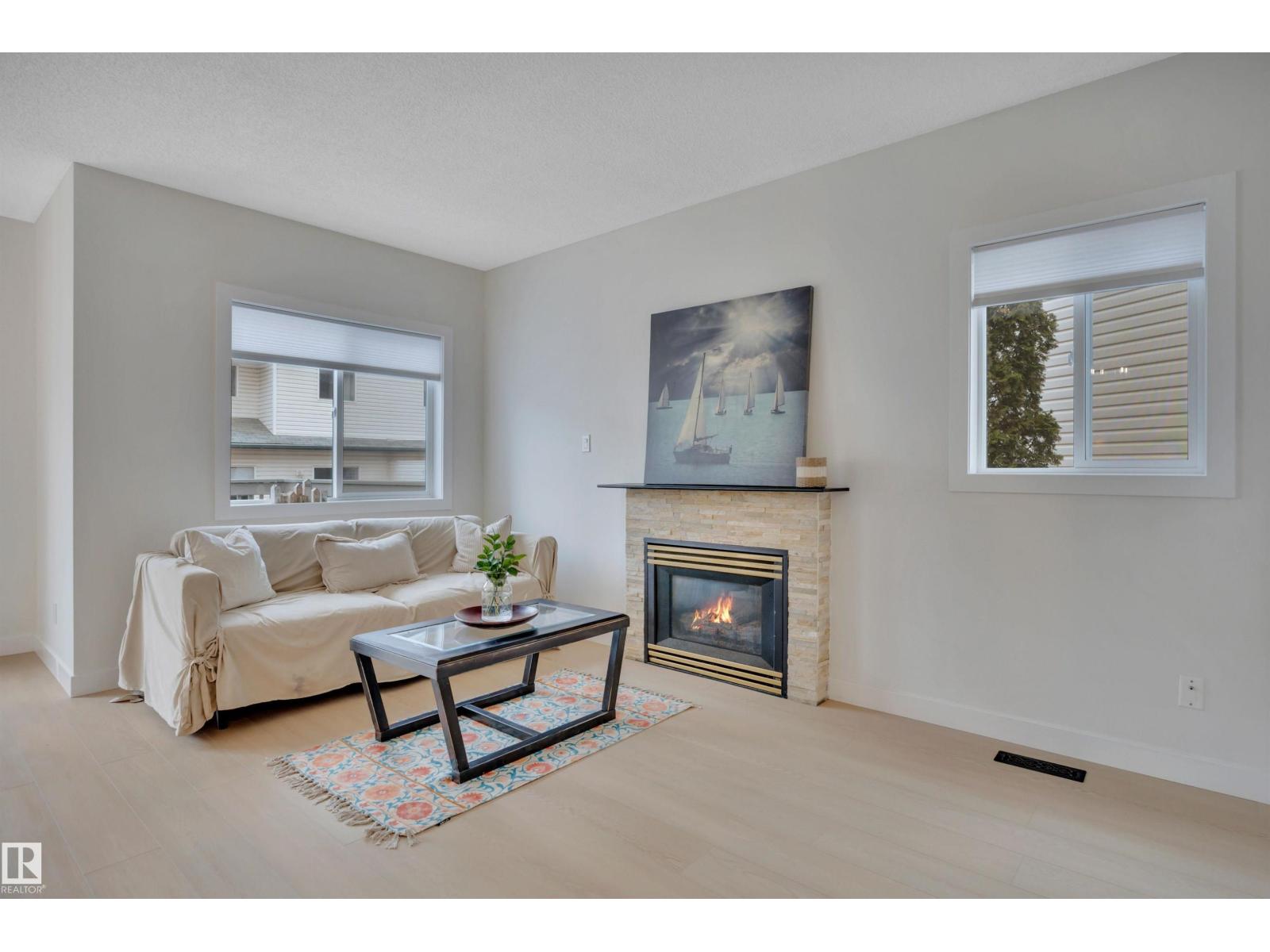 #9 843 YOUVILLE DR W NW - 7