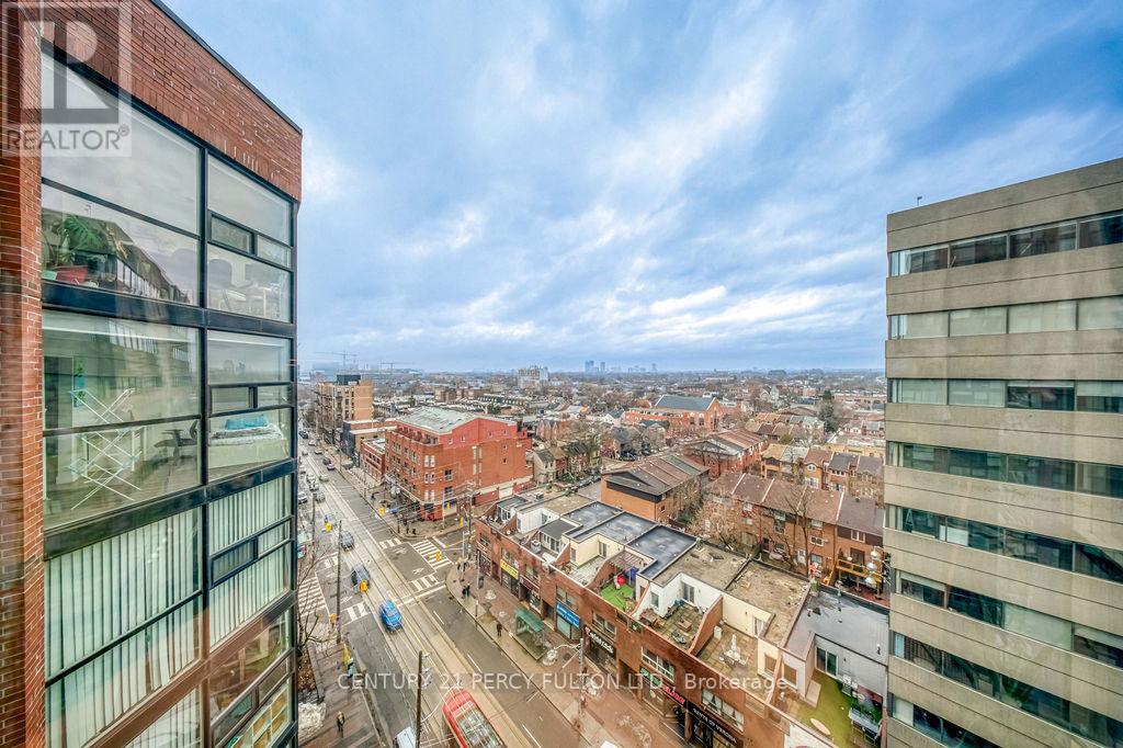 #1201 725 KING STREET W - 20