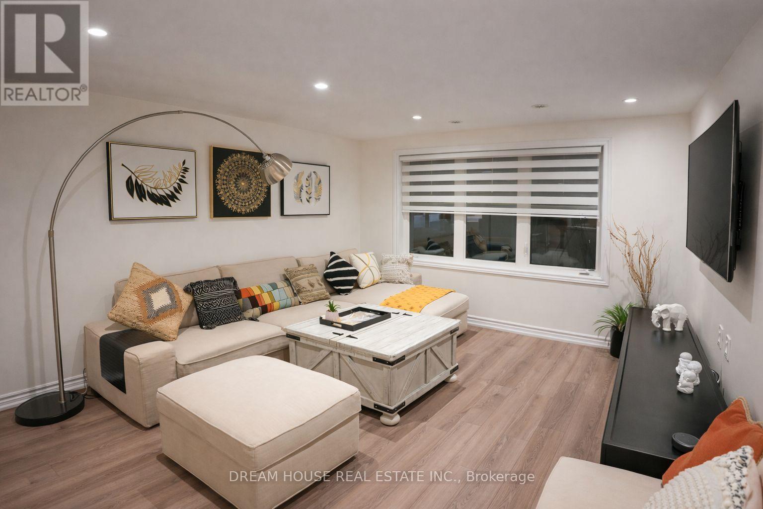 #94 2500 HILL RISE COURT - 3