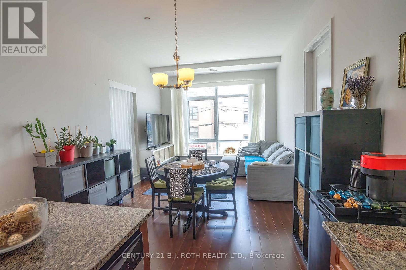 #313 15277 YONGE STREET S - 15