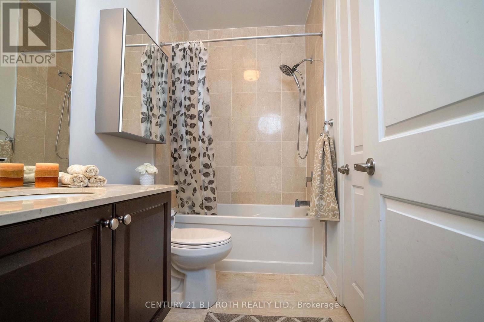 #313 15277 YONGE STREET S - 26