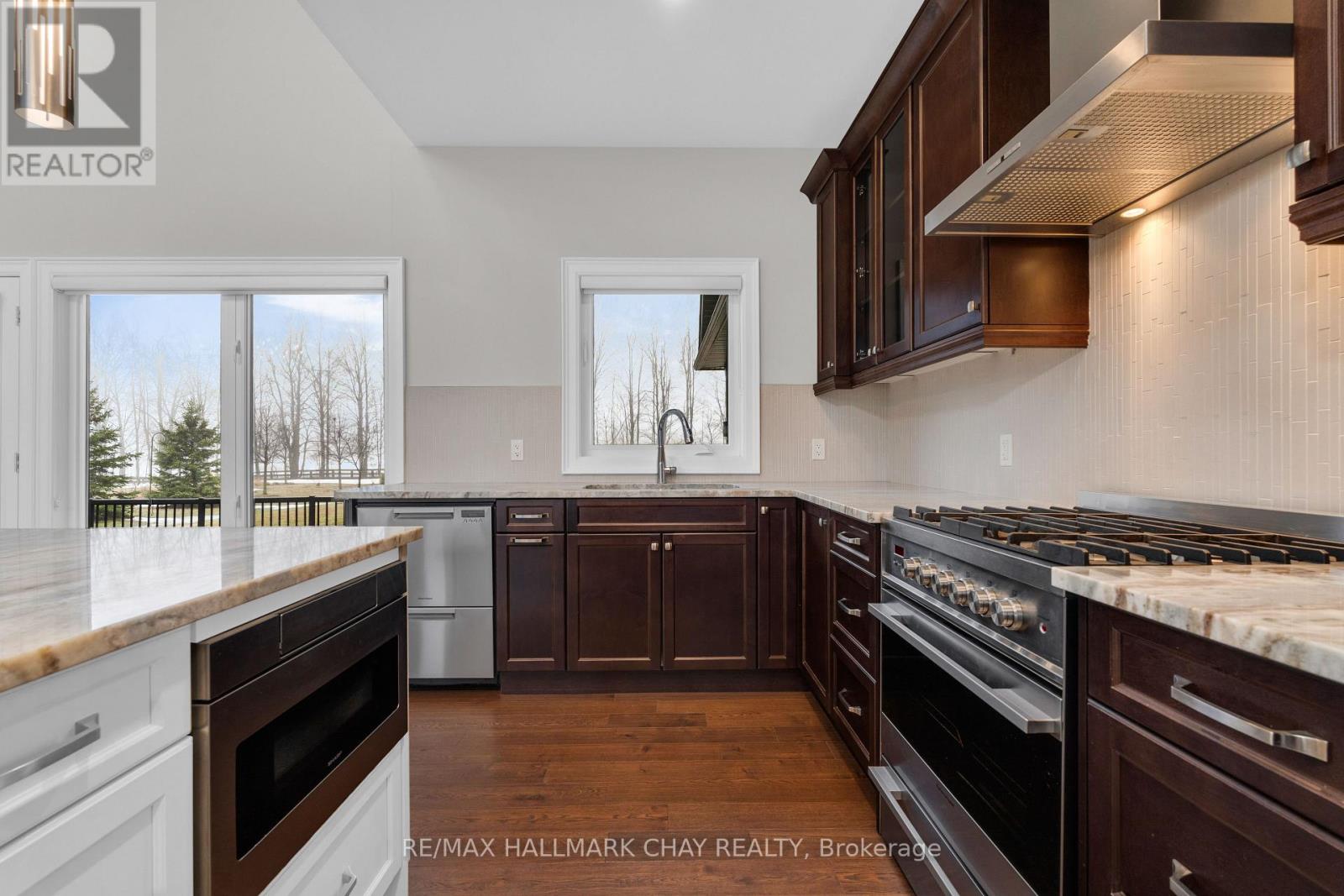 14 GEORGIAN GRANDE DRIVE — photo 10