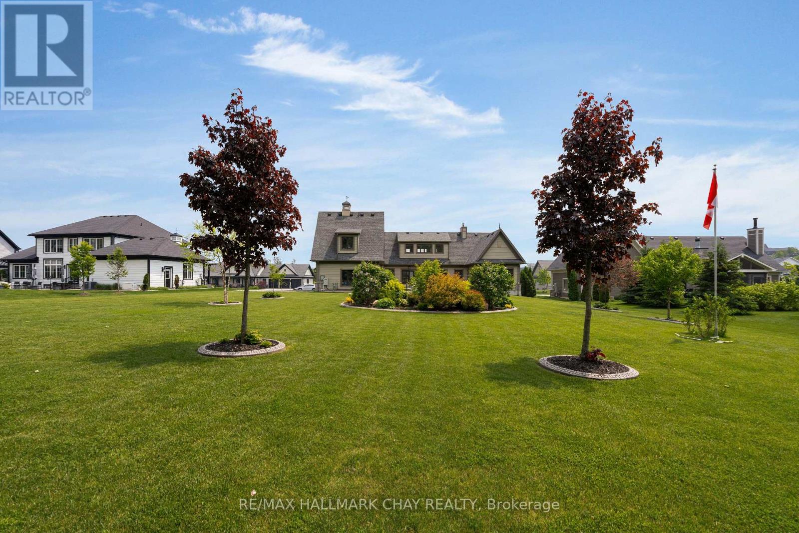 14 GEORGIAN GRANDE DRIVE — photo 30