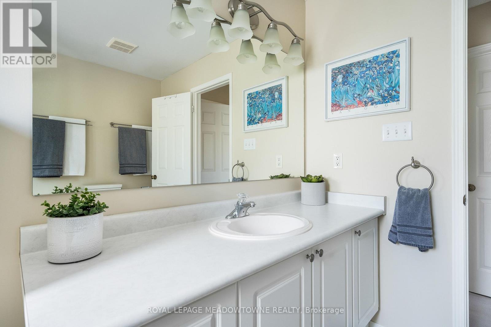 30 CRANBERRY HEIGHTS — photo 27