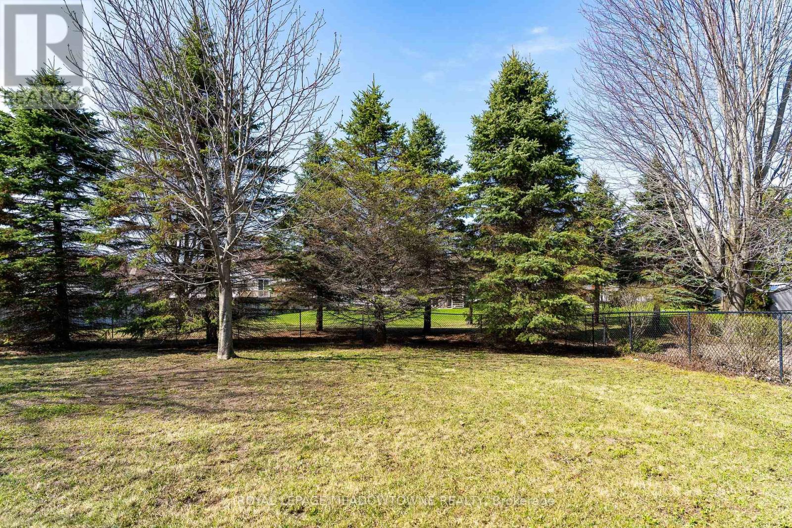 30 CRANBERRY HEIGHTS — photo 49