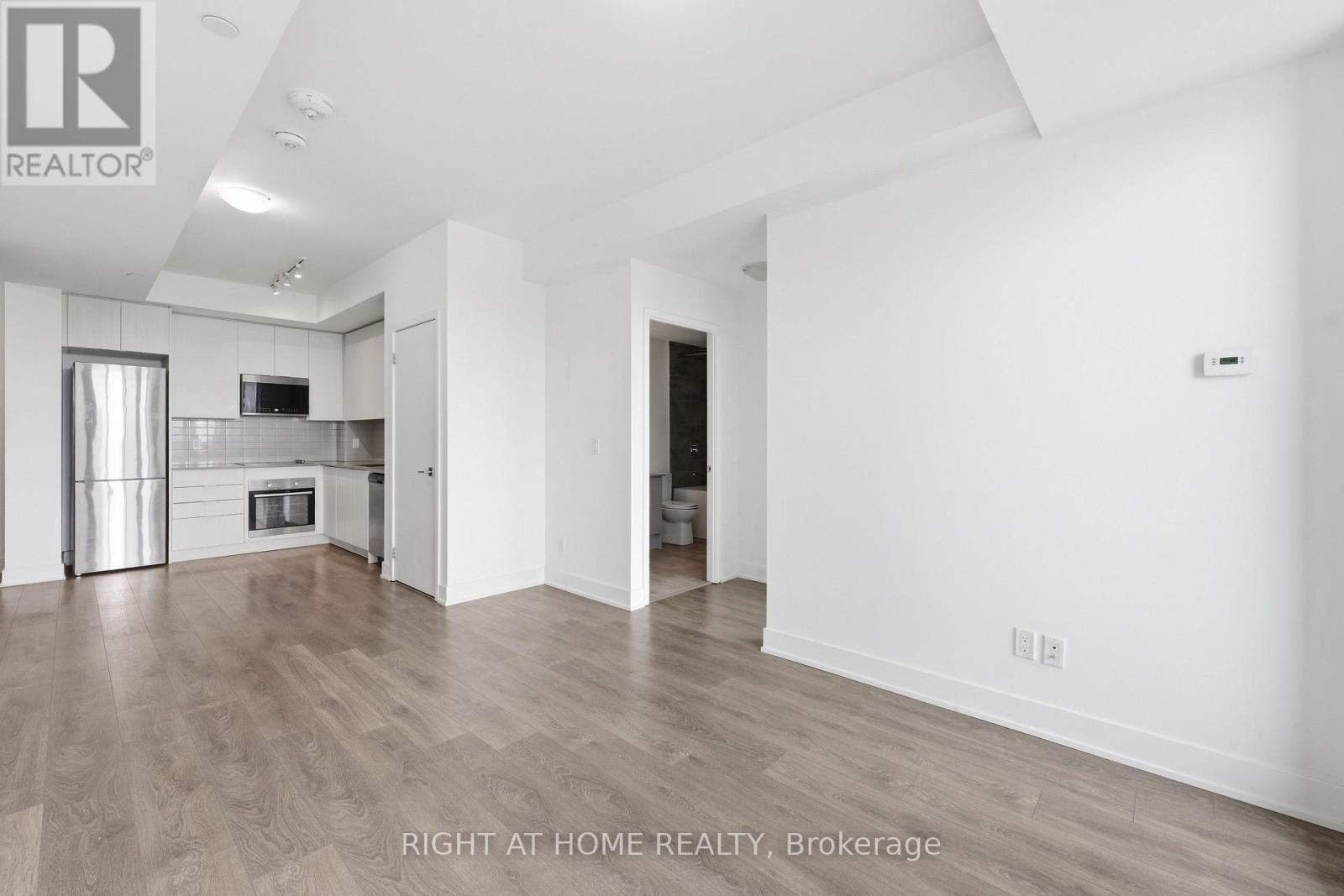 2407 - 297 OAK WALK DRIVE — photo 10