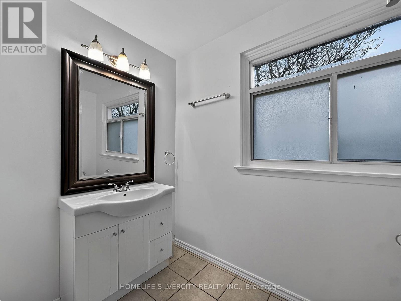 46 VODDEN COURT — photo 18