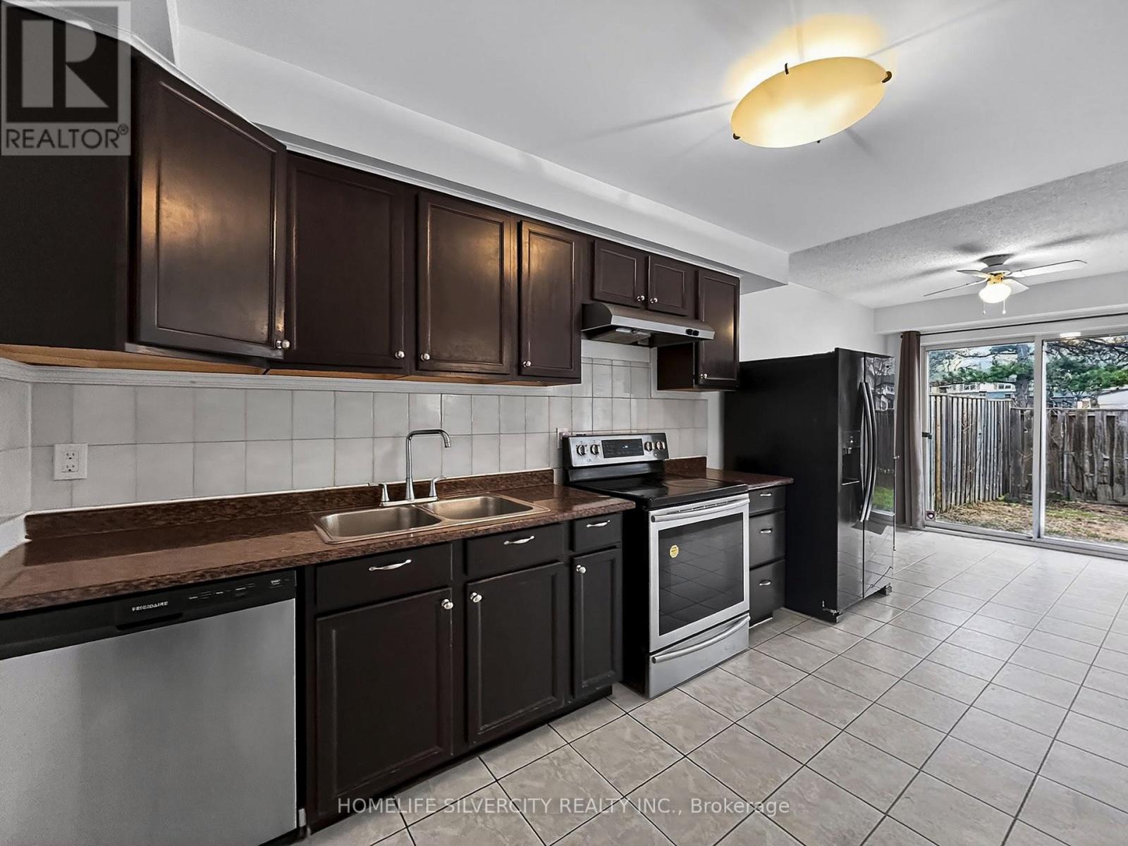 46 VODDEN COURT — photo 7