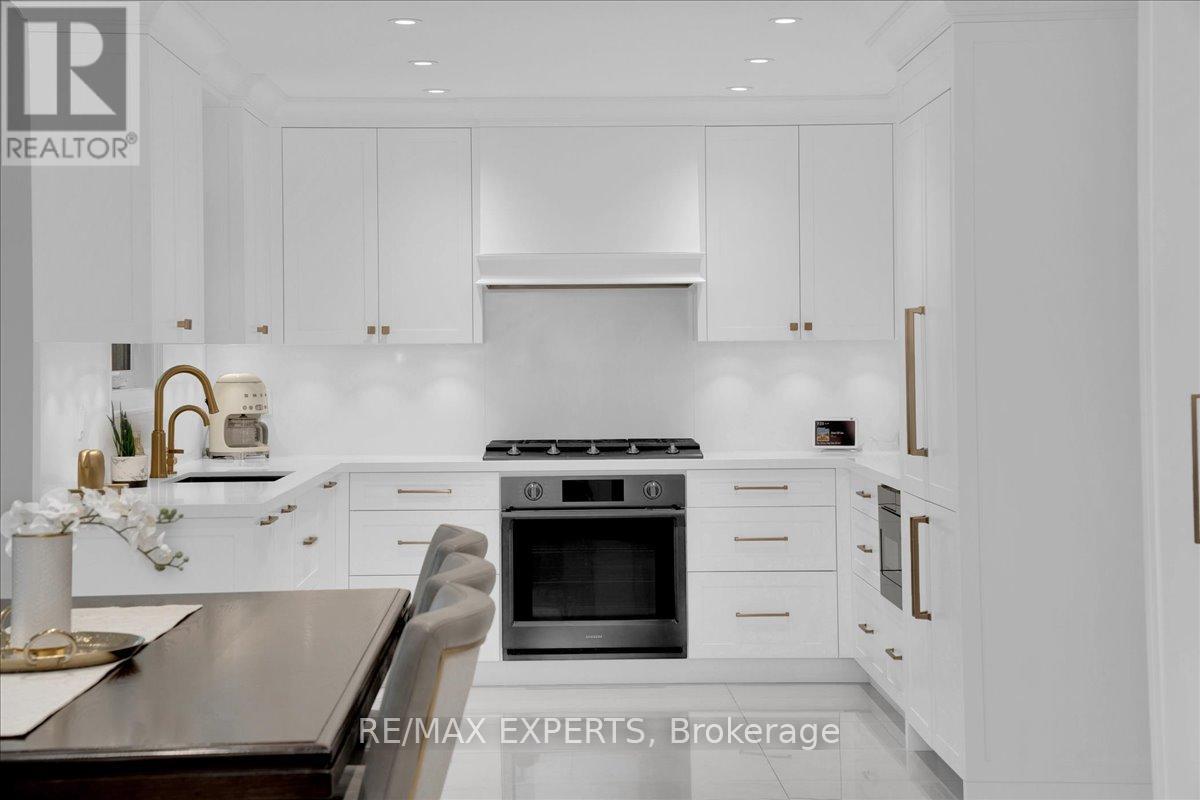 3 THORNBURY ROAD — photo 20