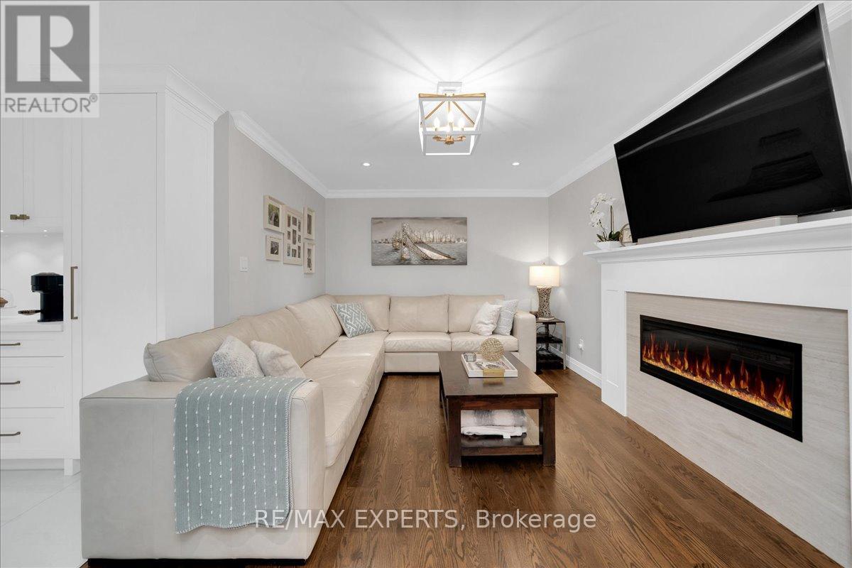 3 THORNBURY ROAD — photo 21