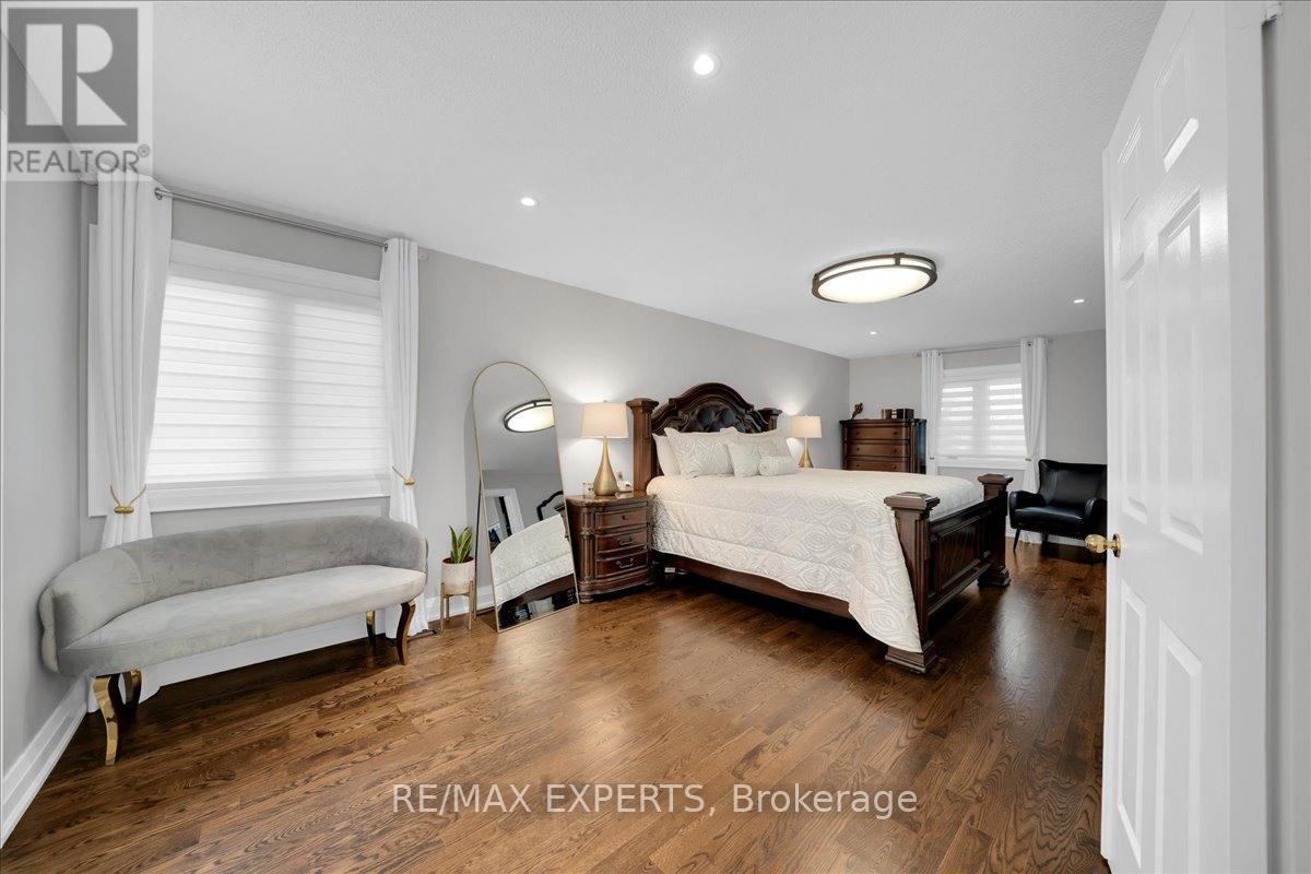 3 THORNBURY ROAD — photo 24
