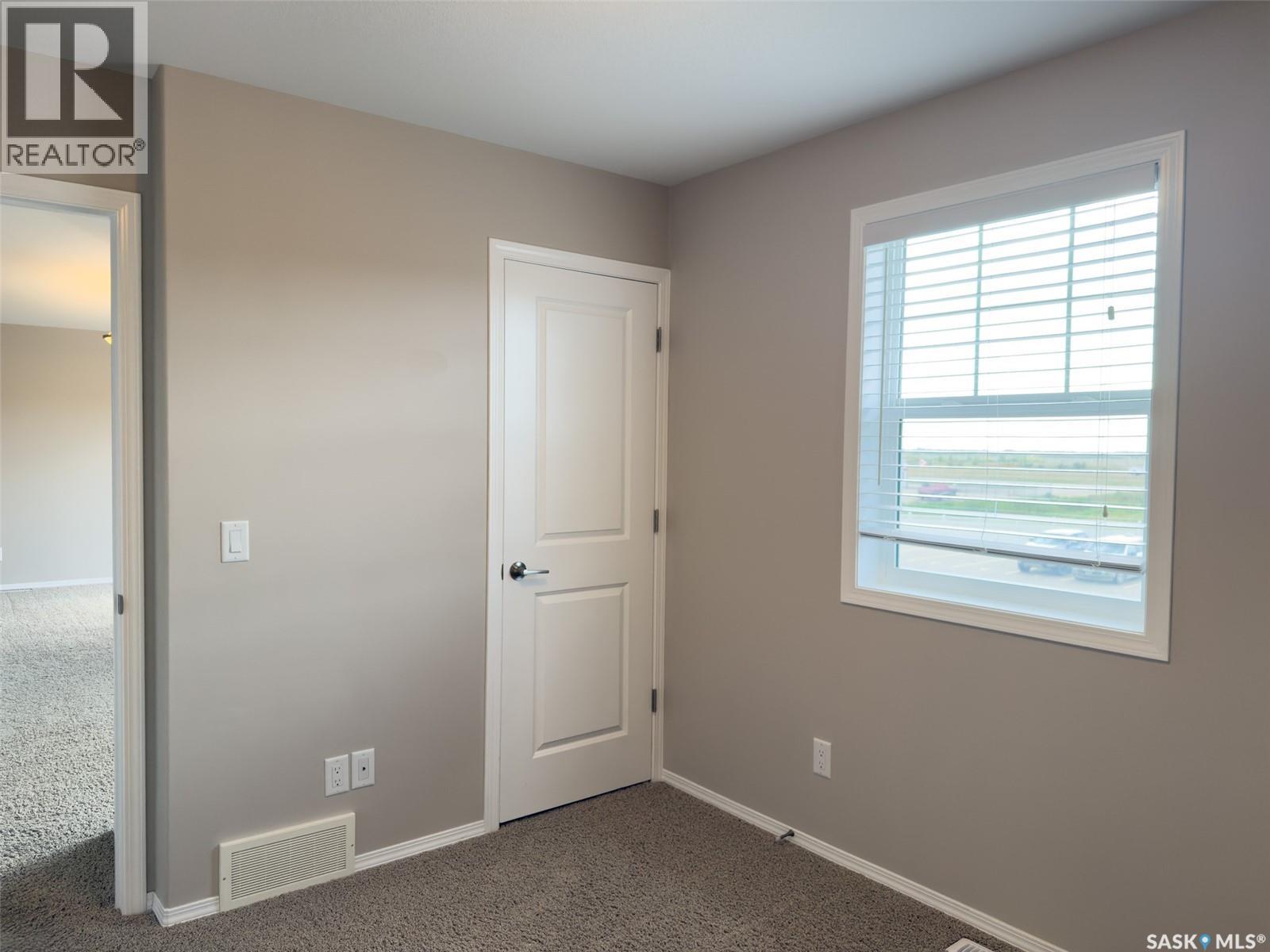 #308 100 Chaparral BOULEVARD - 11