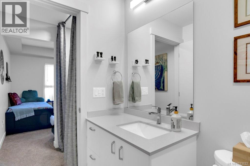 #313 140 Jensen Ave - 20