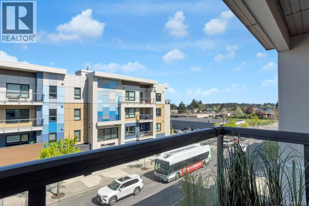 #313 140 Jensen Ave - 26