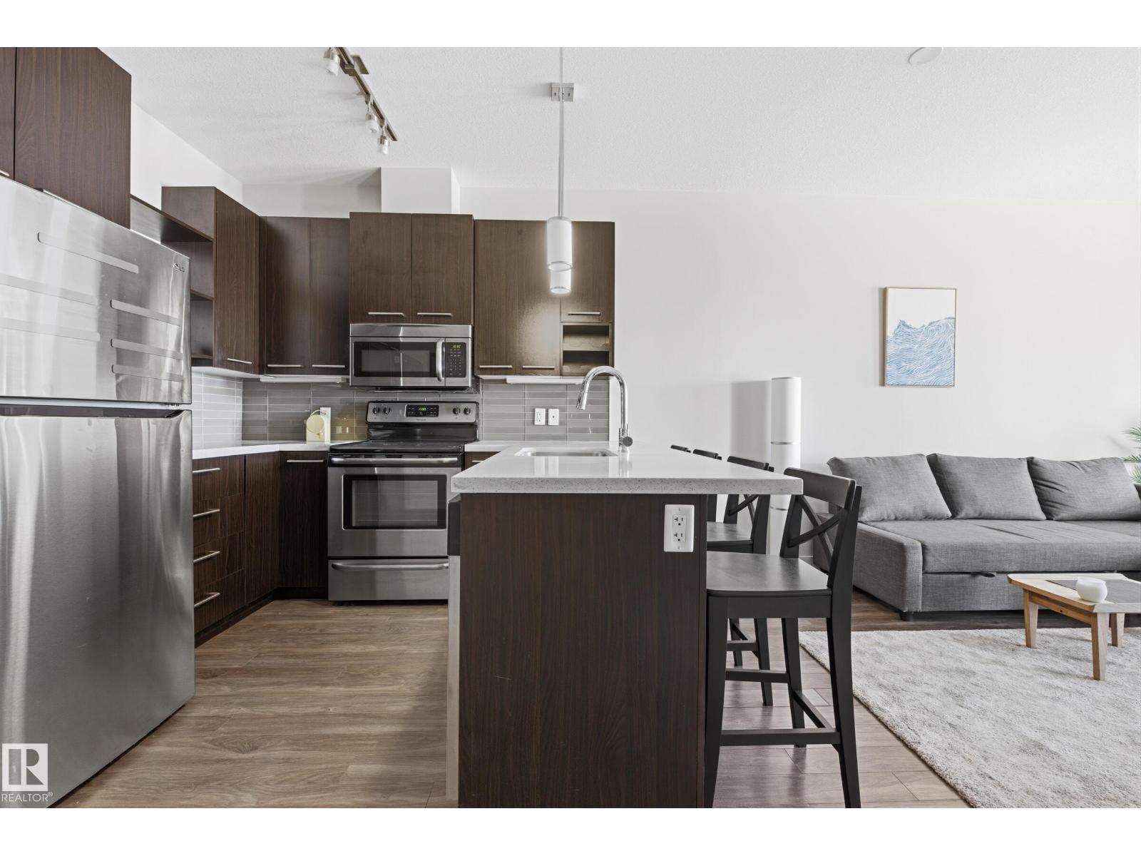 #403 10418 81 AV NW - 5