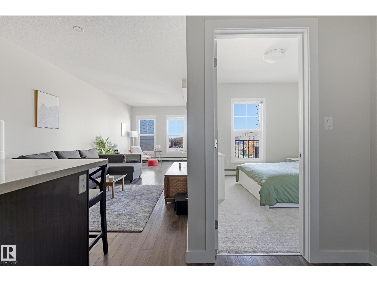 #403 10418 81 AV NW - 6