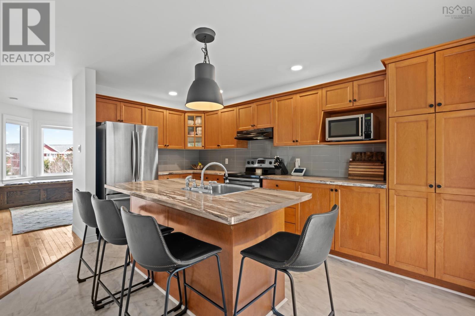 Property 20 of 49 of 37 Royal Masts Way