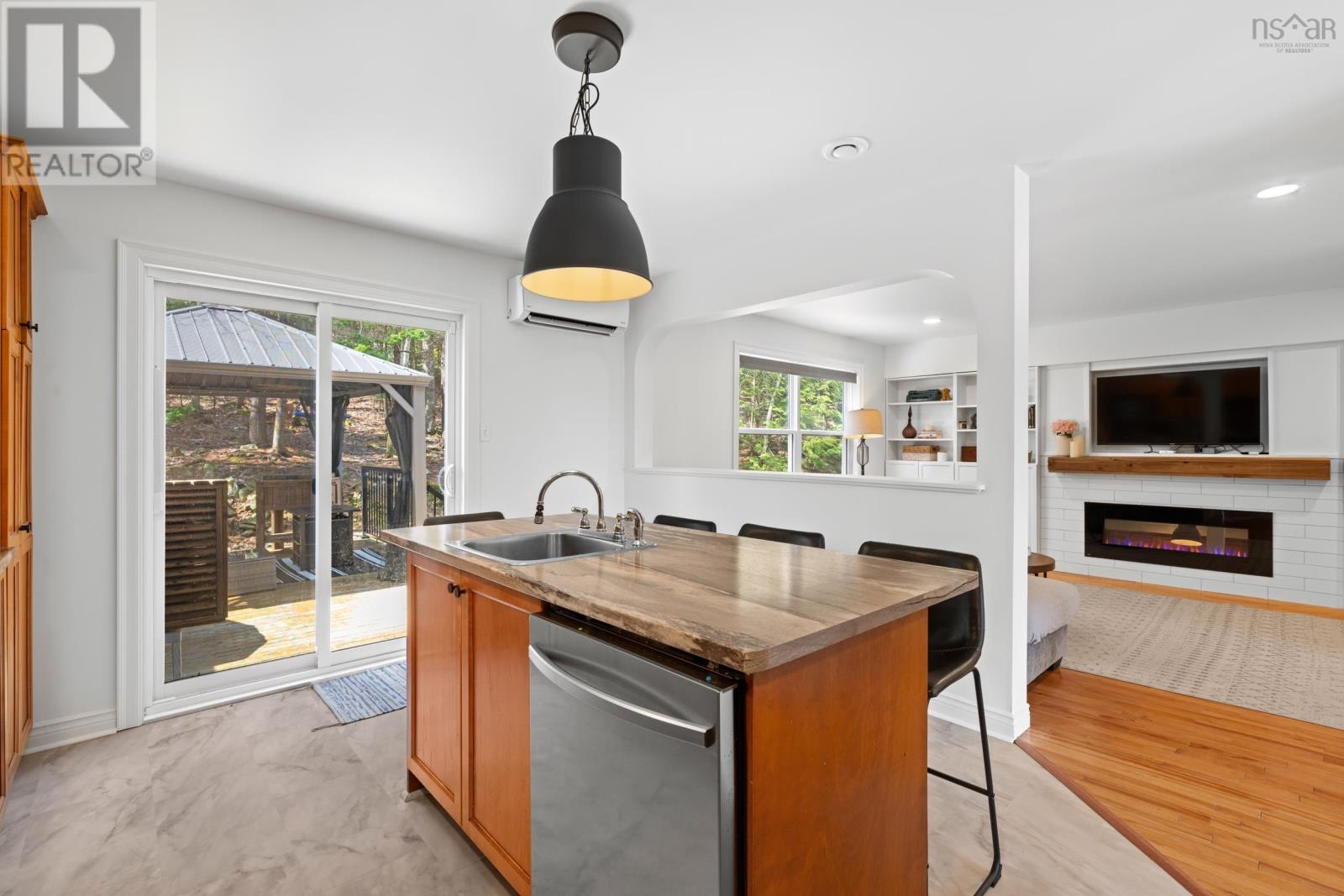 Property 22 of 49 of 37 Royal Masts Way