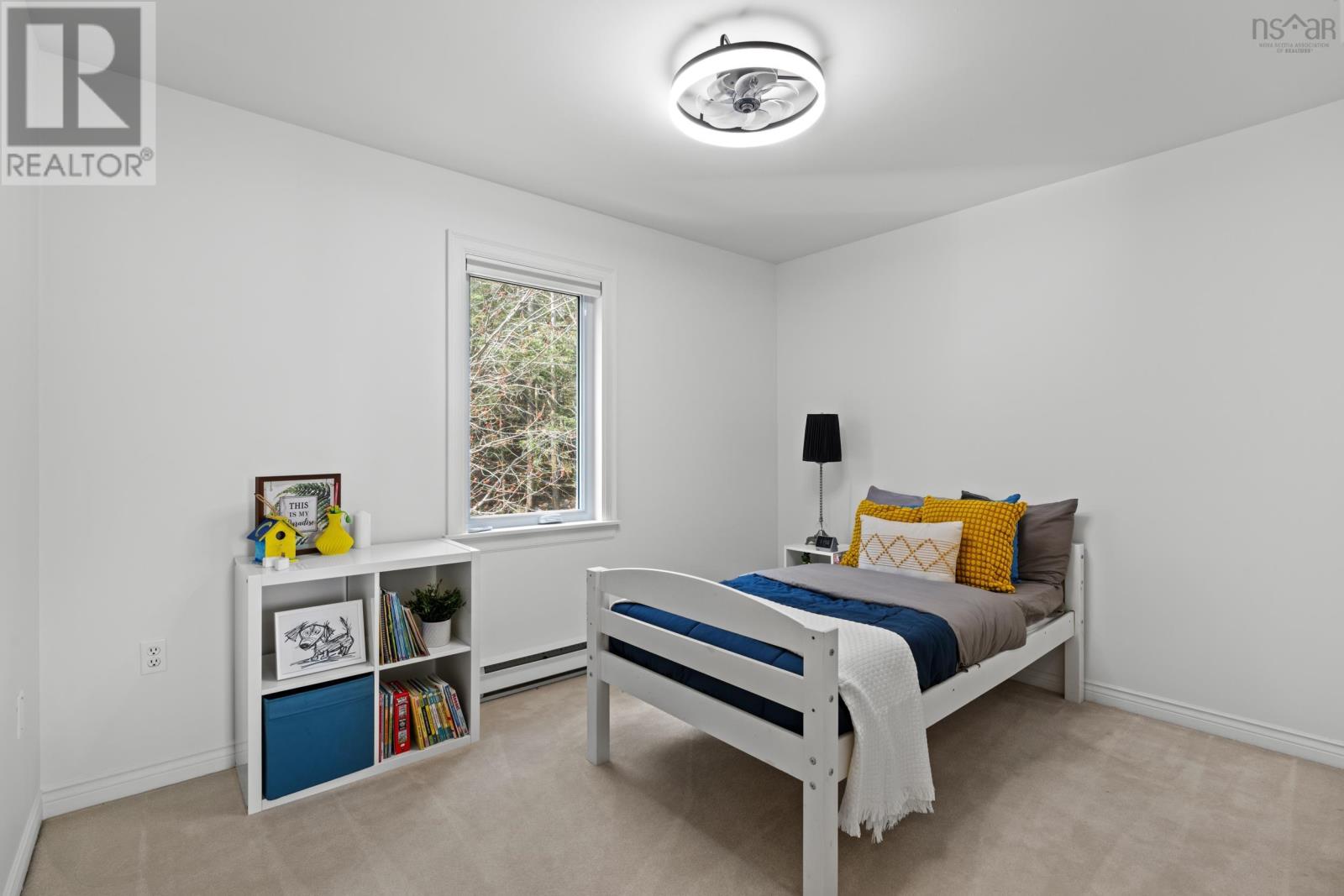 Property 37 of 49 of 37 Royal Masts Way