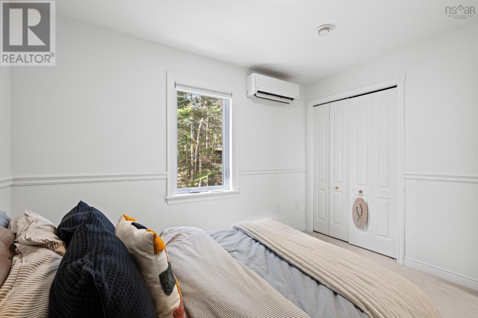 Property 36 of 49 of 37 Royal Masts Way